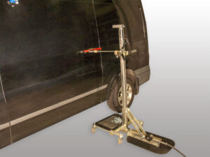 Side pull of a van using SmartPuller AIR dent puller with vacuum plate.